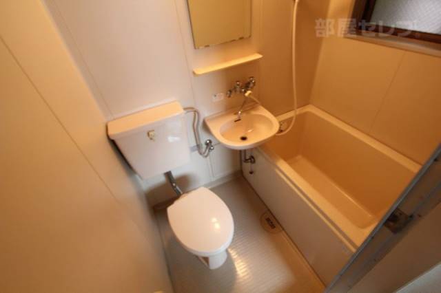 バス・シャワールーム　お掃除しやすいトイレ・浴室