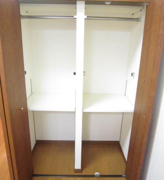 収納　★ハンガーラック付き収納★