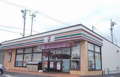 【沼津市大岡のアパートのコンビニ】