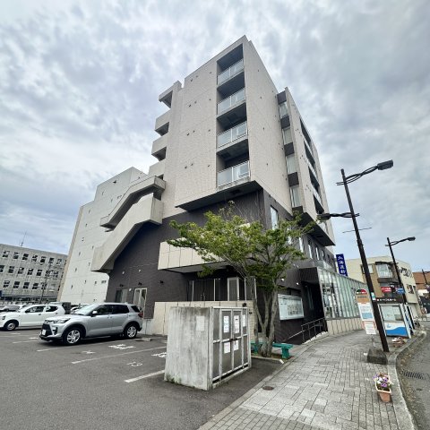 【シルク２１室蘭の建物外観】