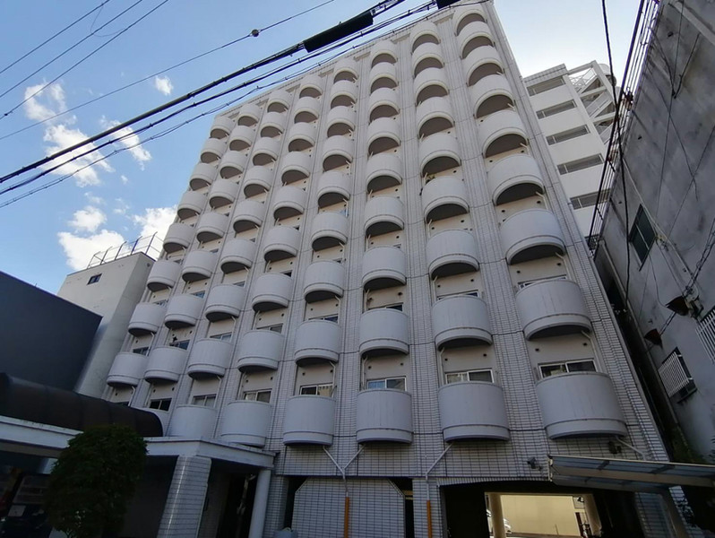 【カルム白鷺の建物外観】