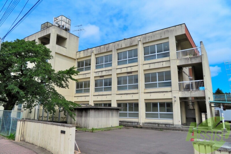 【シャルマンコート杜　Eの小学校】