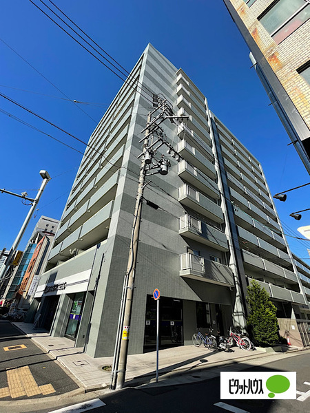 【名古屋市中区金山のマンションの建物外観】