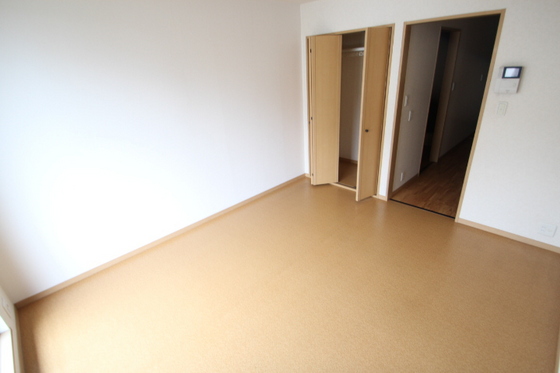 居室・リビング　※別号室の写真です。