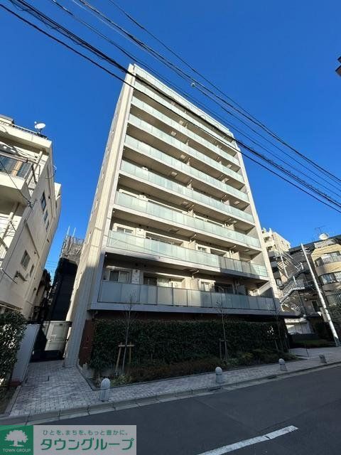 新宿区早稲田町のマンションの建物外観