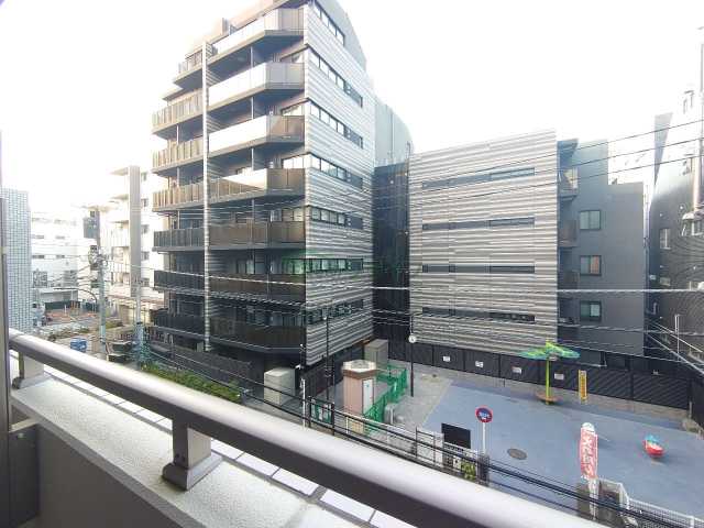 【新宿区水道町のマンションの眺望】