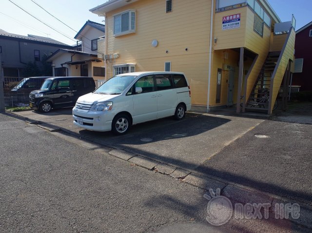 【アンティ広田1の駐車場】