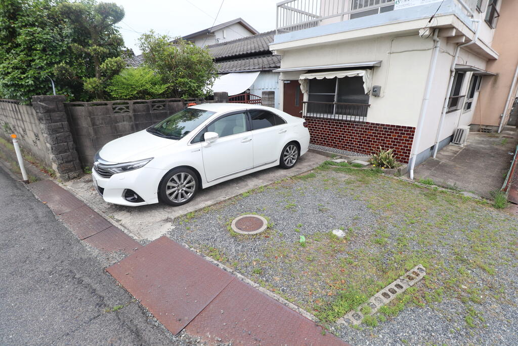 駐車場　駐車場☆