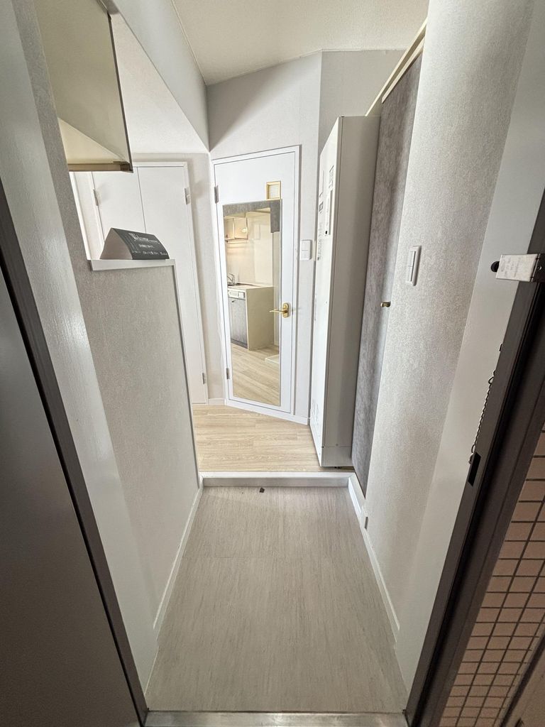 玄関　玄関です。