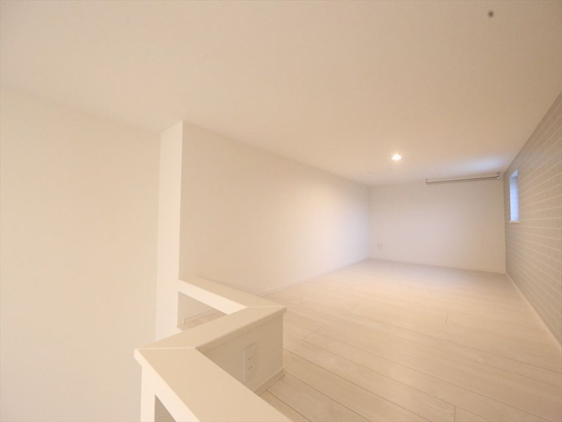 その他部屋・スペース　ロフト5.5帖（収納にも寝室にも使えます）