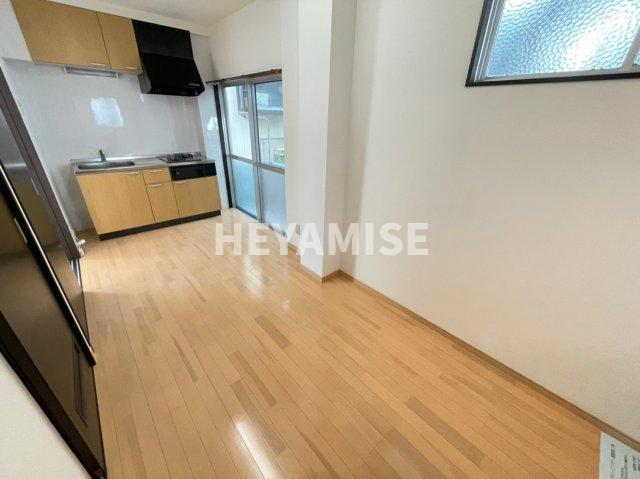 居室・リビング　※同物件、類似間取りの別の階のお部屋の参考画像です※