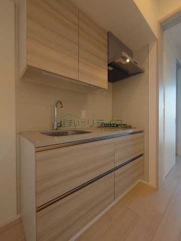 キッチン　別階層の参考写真になります。