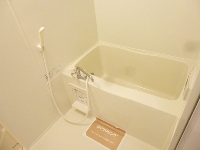 バス・シャワールーム　追い炊き給湯機能付き浴室