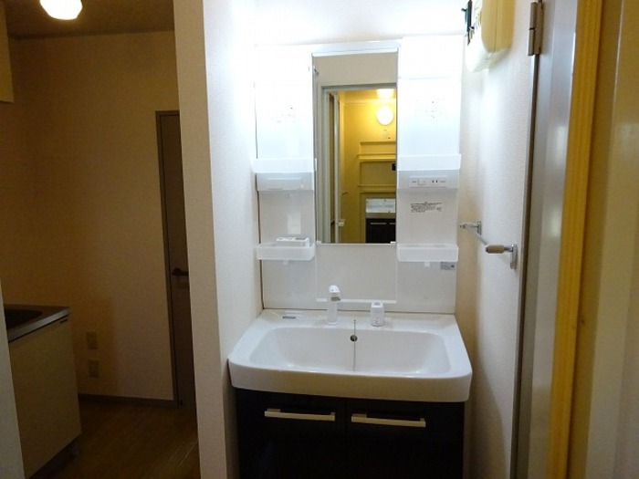 洗面設備　洗髪洗面化粧台