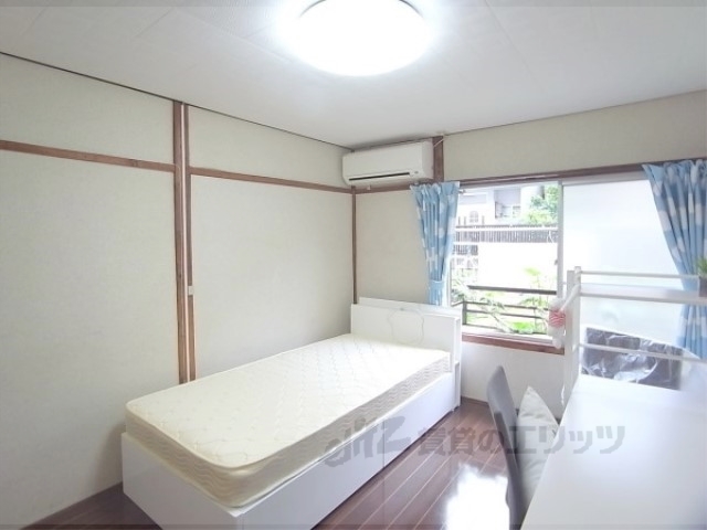 居室・リビング　コンロ置き場