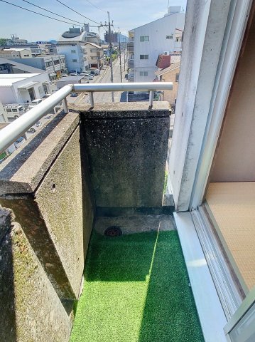 バルコニー　2024年7月撮影※現況を優先致します。