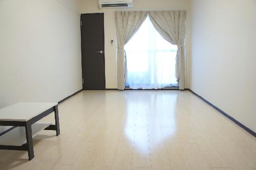 居室・リビング　家具家電付。すぐに新生活をスタートできます。