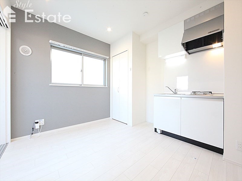 居室・リビング　内装