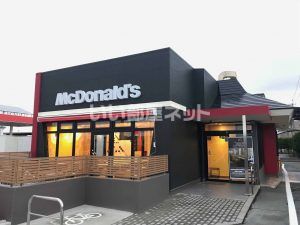 飲食店　マクドナルド 4号線水沢店（飲食店）まで1214m