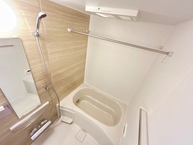 バス・シャワールーム　バス