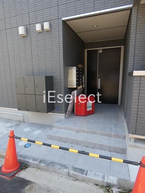 エントランス　エントランスはこちら