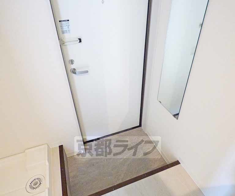 玄関　玄関です。