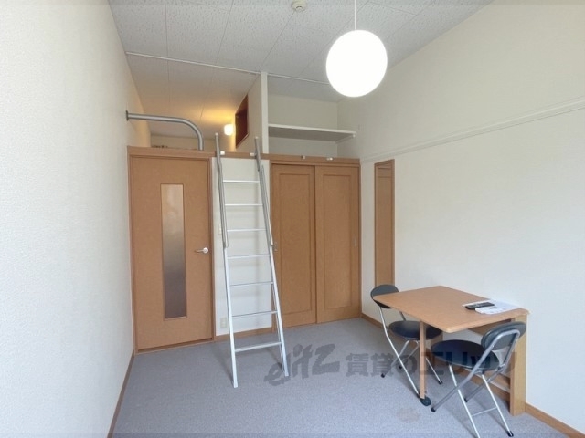 居室・リビング　洋室