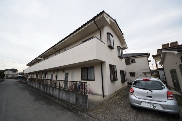 建物外観　内見のご予約はタウンハウジングまで♪