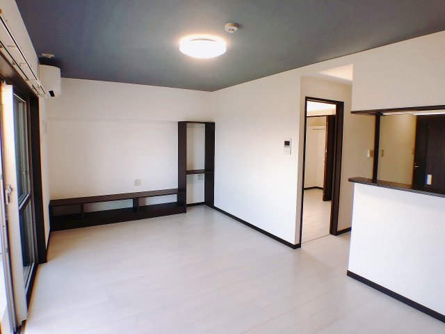 居室・リビング　広々使える14.4帖のリビング