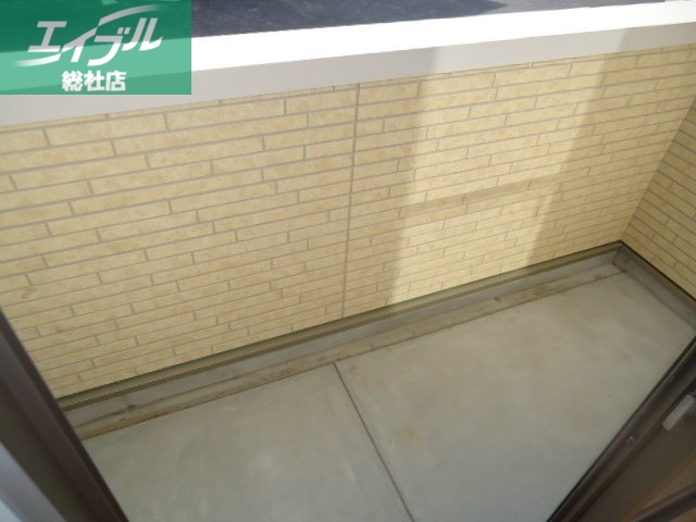 バルコニー　ベランダ