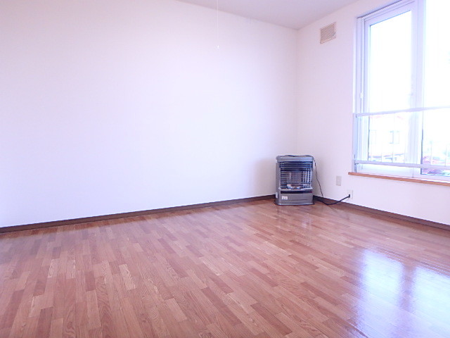 居室・リビング　居間