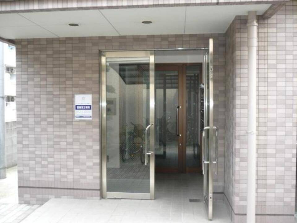 エントランス　エントランス