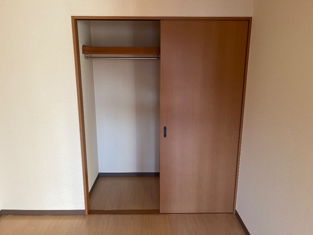 収納　クローゼット