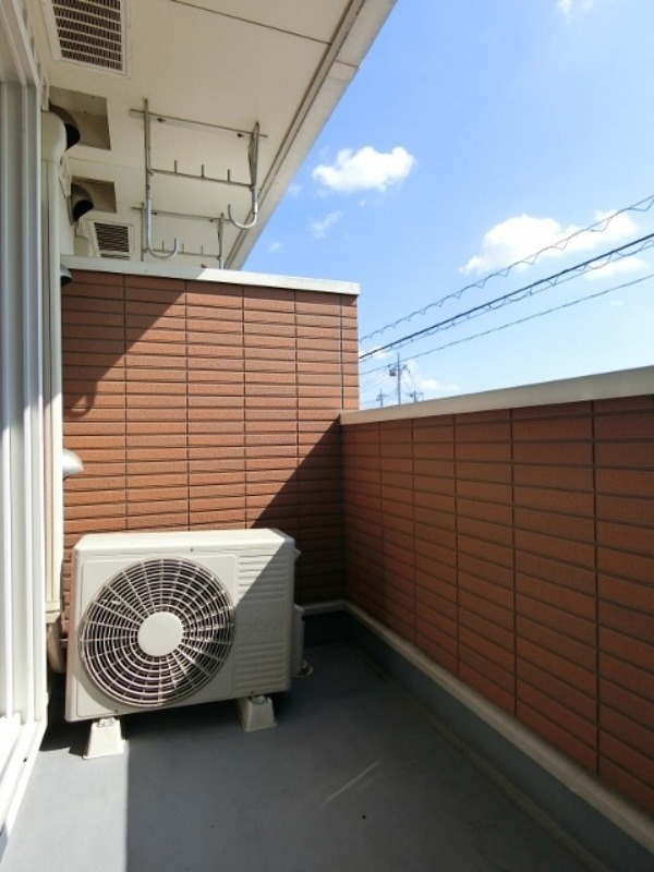 バルコニー　図面と現状に相違がある場合には現状を優先