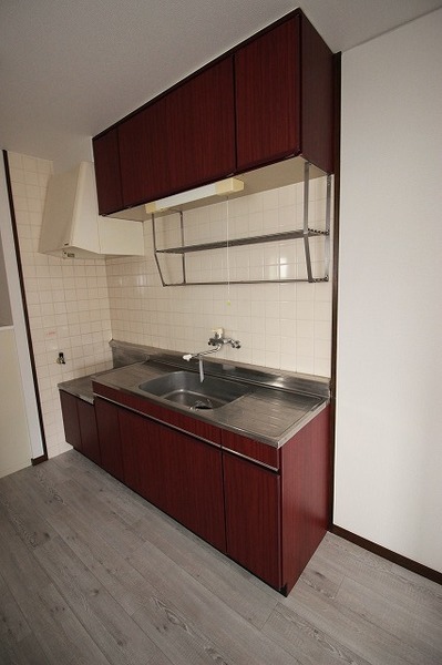 キッチン　※現況を優先します。