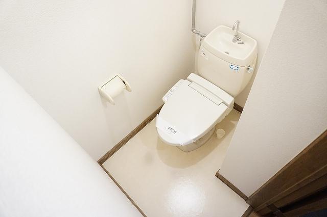 トイレ　トイレ