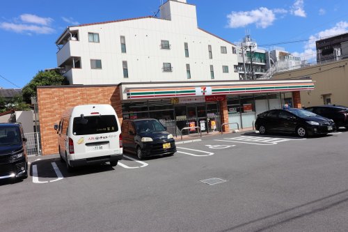 コンビニ　セブンイレブン 大阪内代店（コンビニ）まで531m