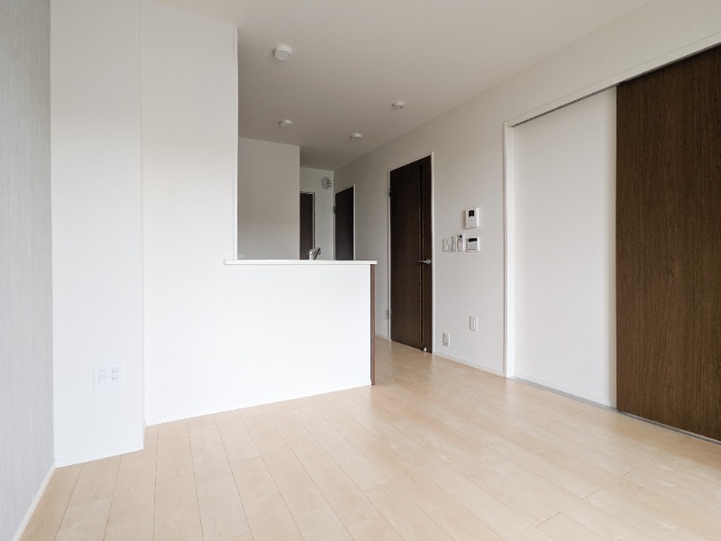 居室・リビング　図面と現状に相違がある場合には現状を優先