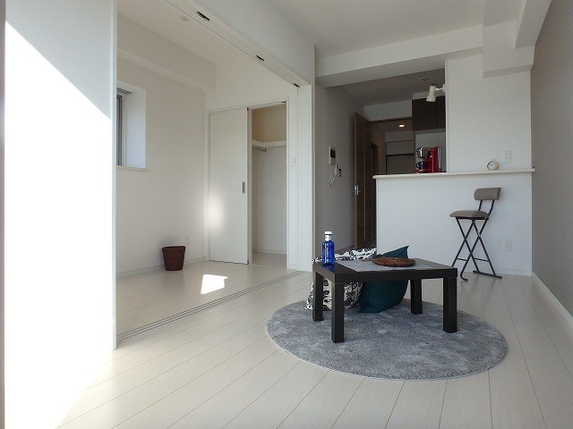 居室・リビング　写真は同型タイプ