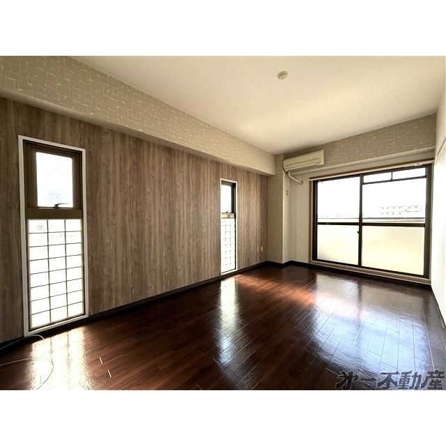 建物外観　洋室