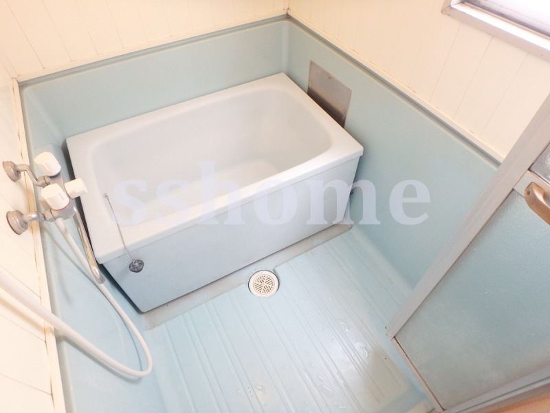 バス・シャワールーム　お風呂交換予定です☆