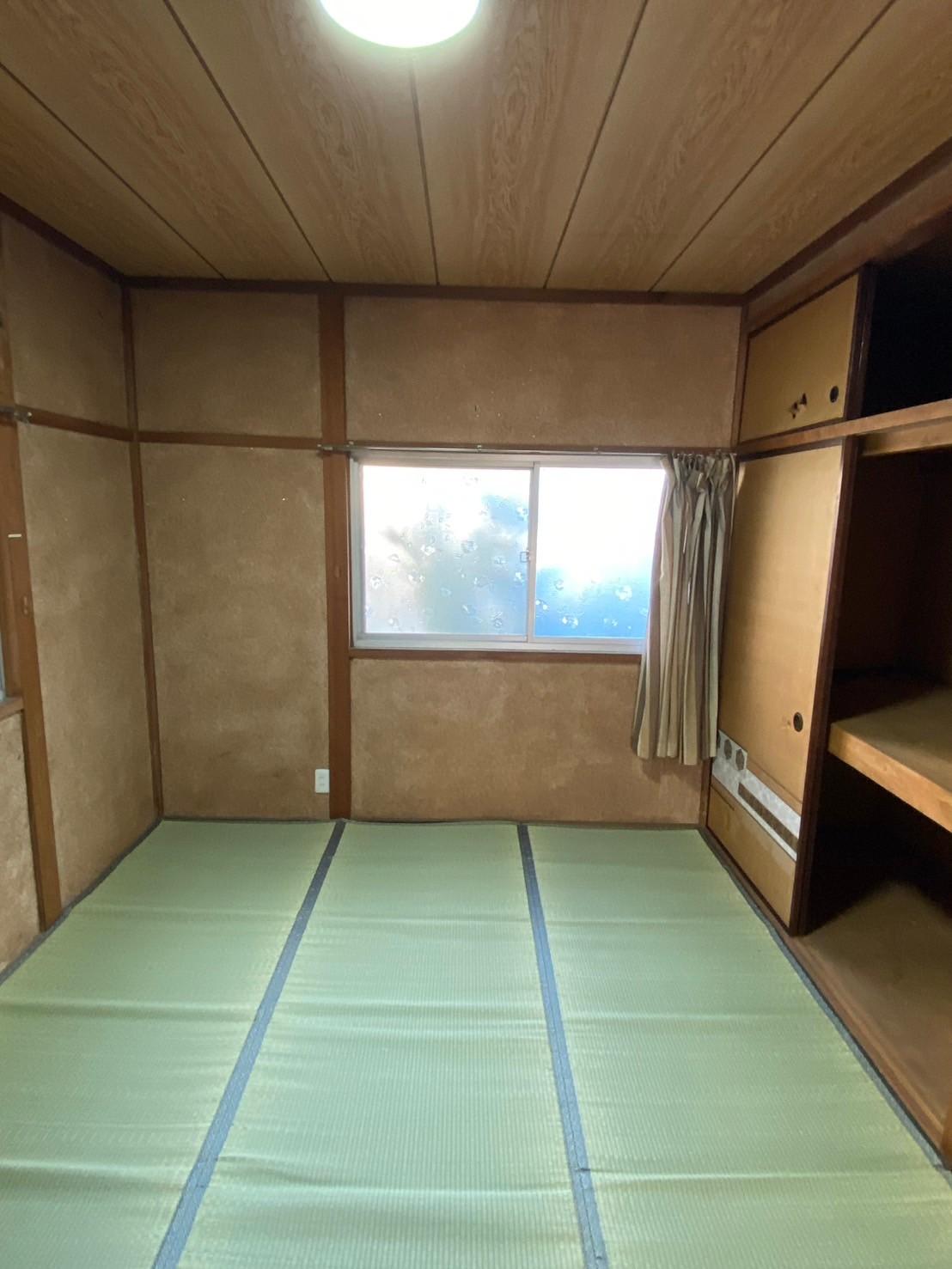 その他設備　押し入れ付きで荷物が多くても安心