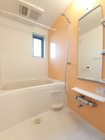 バス・シャワールーム　お風呂です