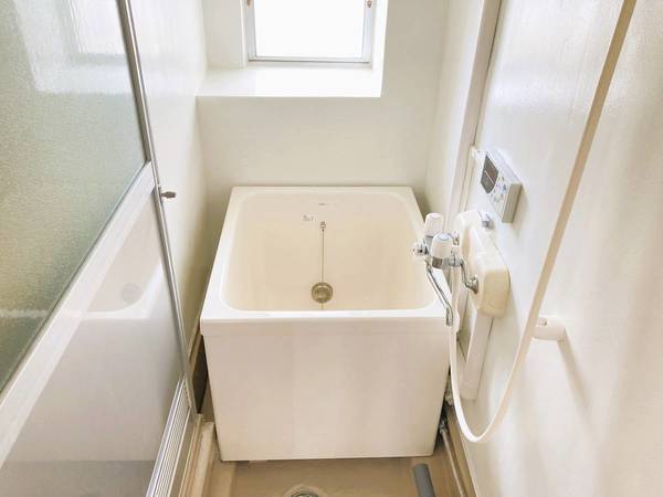 バス・シャワールーム　ビレッジハウスの同一物件・同一タイプの間取りの写真です