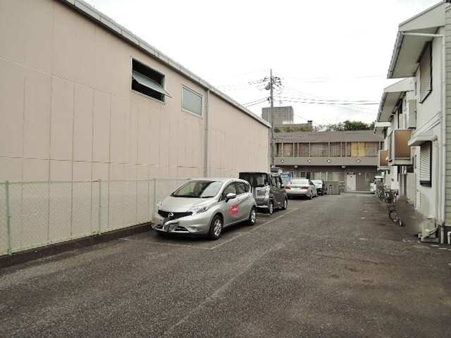 駐車場　駐車場（要空き確認）