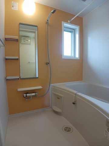 バス・シャワールーム　お風呂で日々の疲れを落としましょう