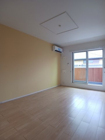 居室・リビング　ゆったり過ごせるリビングです