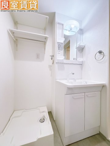 洗面設備　洗髪洗面化粧台