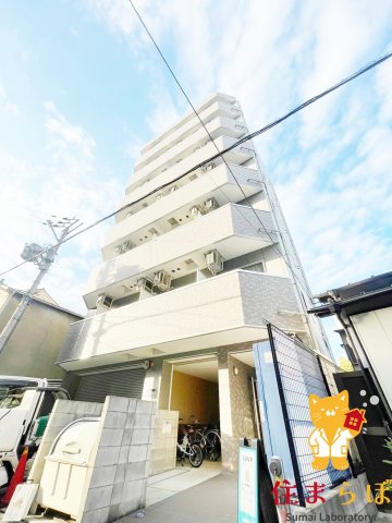 建物外観　「見ないで終わるには、惜しすぎる。」