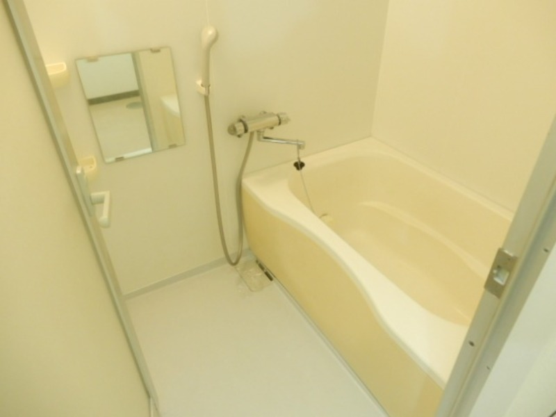 バス・シャワールーム　図面と現状に相違がある場合には現状を優先